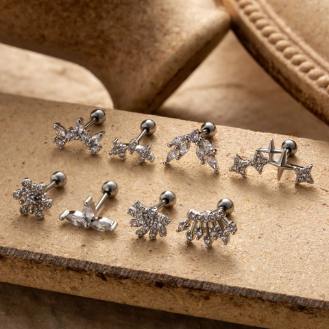 Kraakbeen Piercing Studs Roestvrij Staal Zirkoon Helix Tragus Oorbellen Dubbelzijdige Schroefbal Bloem Blad Ster Voor Dames