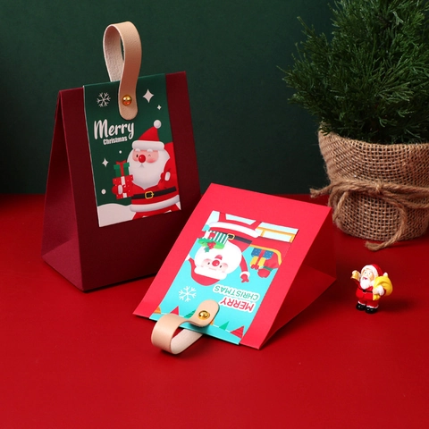 Sacchetti Regalo Di Natale Scatole Per Caramelle In Carta Con Manico In Pelle Rivetti In Metallo Motivi Babbo Natale Alce
