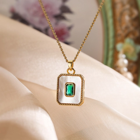 Collar Con Colgante Geométrico De Cobre Chapado En Oro De 18K Con Concha Circonita Cadena De Clavícula Retro Para Mujer