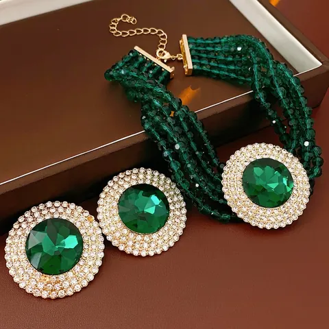 Luxury Emerald Green Jewelry Alloy Necklace And Earrings With Silver Earring Post Rhinestone Palace Style Elegant Women