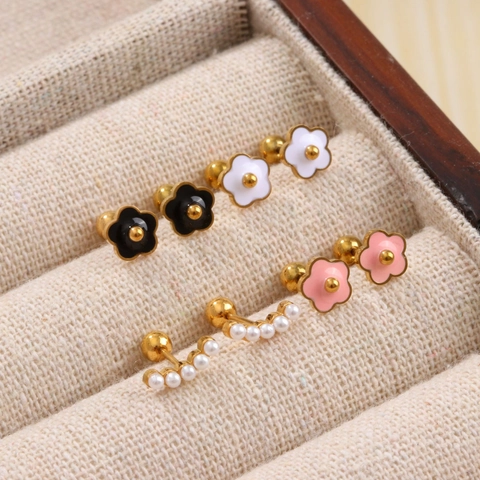 Titanium Steel Flower Artificial Pearl Ear Studs 18K Gold Plated Screw Back Ball End Anti Loss Cartilage Piercing For Women