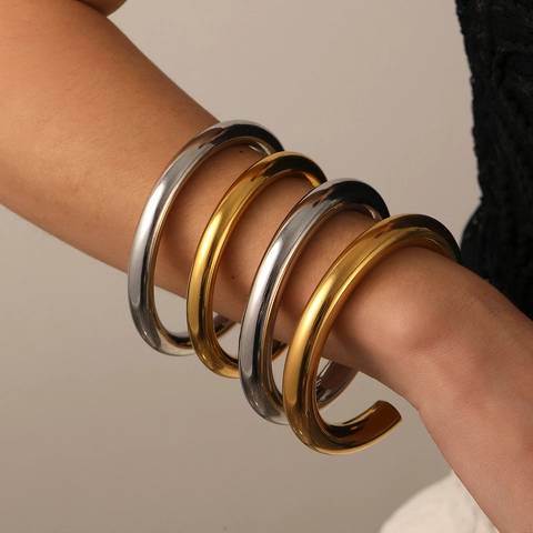 Bracciale Rigido In Acciaio Inossidabile Spesso Lucido Liscio Rotondo Polsino Aperto Gioielli Di Moda Minimalista Per Donna
