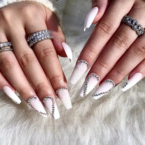 Press On Nails Matte White Coffin False Nails Rhinestone Heart Pattern Long Ballerina Artificial Finger Nails For Women