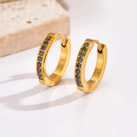 Huggie Hoop Ohrringe Edelstahl 14K Vergoldet Regenbogen Zirkonia Leicht Luxus Geometrischer Schmuck Für Damen