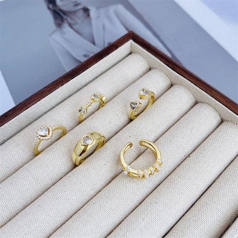 18K Gold Plated Copper Heart Shaped Rhinestone Artificial Pearl Adjustable Rings For Women Fashion Jewelry Elegant Gift