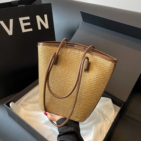 Stroh Gewebte Tragetasche Damen Mit PU Leder Schultergurten Große Kapazität Eimer Tasche Strand Urlaub Minimalistisch