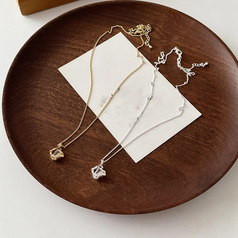 Minimalist Hollow Square Pendant Necklace Copper 18K Gold Plated Zircon Geometric Clavicle Chain Jewelry For Women