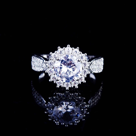 Exquisite Round Zircon Ring Copper Sunflower Halo Micro Pave Wedding Engagement Fashion Accessory For Women