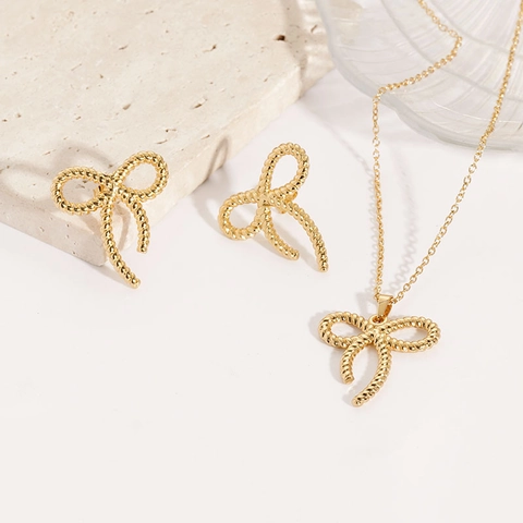 Schmetterling Schleife Ohrringe Und Halskette 18K Vergoldet 304 Edelstahl Gedrehte Seilstruktur Elegant Mode Für Damen
