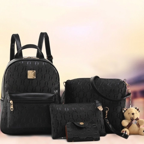 Zaino Donna Moda Borsa A Tracolla Pochette Porta Carte Pelle PU Goffrata Motivo Geometrico Accessori Dorati Ciondolo Orsetto