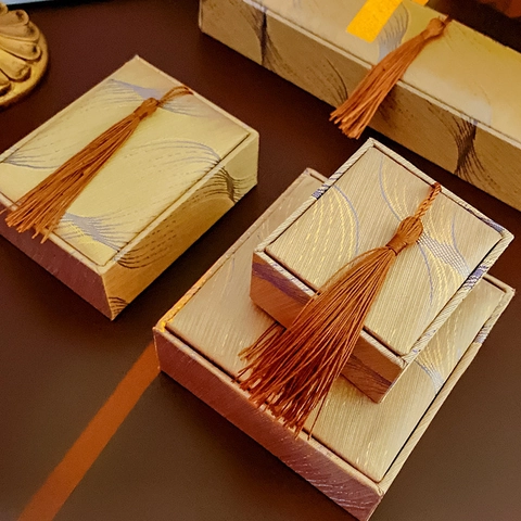 Retro Chinese Style Brocade Cloth Jewelry Box With Tassel For Ring Necklace Bracelet Pendant Storage