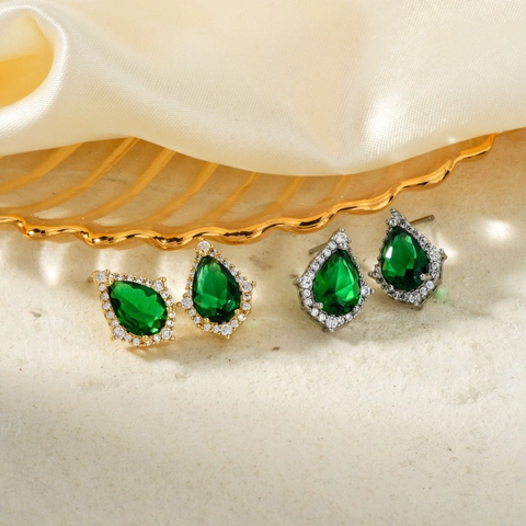 Emerald Green Teardrop Stud Earrings Vintage Elegant Halo Cubic Zirconia Copper Brass Jewelry Gift For Women