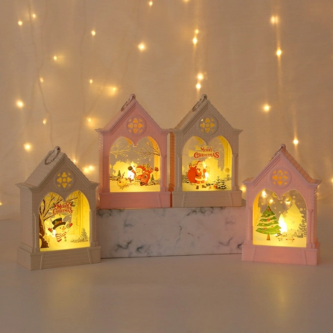 Farol De Navidad LED Con Forma De Casa Luz De Noche Decorativa Brillo Cálido Adorno Colgante De Plástico Patrones De Papá Noel Y Muñeco