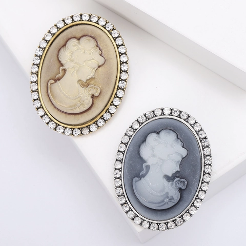 Vintage Cameo Brooch Pin For Women Alloy Rhinestone Oval Portrait Clothing Accessories Scarf Buckle Elegant Jewelry Gift