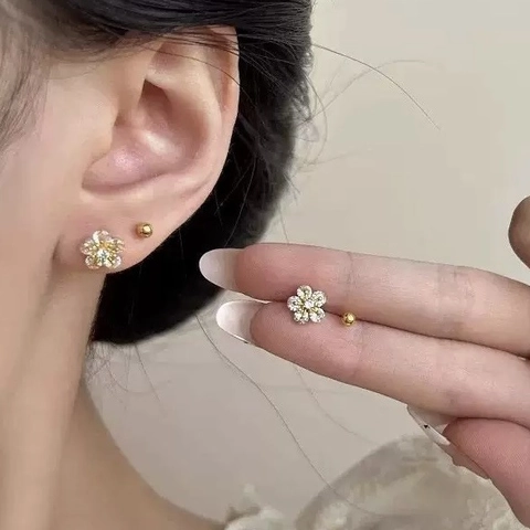 Elegant Flower Zircon Ball Stud Earrings With 925 Sterling Silver Earring Post Copper Minimalist Fashion Jewelry For Women