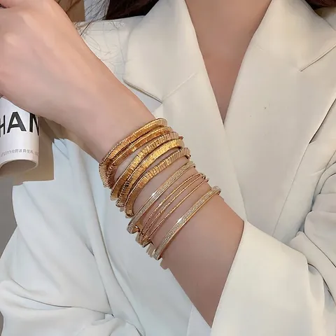 Brazalete Pulsera De Metal Multicapa De Moda Para Mujer Estilo Metálico Minimalista Geométrico Color Oro Plata Joyería De Tendencia