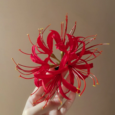 Lycoris Radiata Blumen Haarklammer Elegant Stoff Kunststoff Entenschnabel Clip Vintage Hanfu Fotografie Requisite