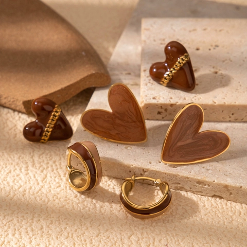 Boucles d'Oreilles Cœur en Acier Inoxydable Vintage Français Boucles d'Oreilles Clous Rondes en Émail pour Femmes Bijoux de Mode
