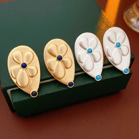 Vintage Waterdrop Flower Earrings With Silver Earring Post Alloy Retro Blue Stone Ear Studs Palace Style For Women