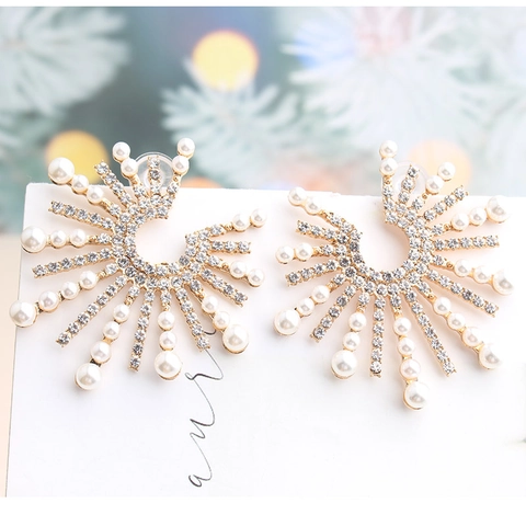 Retro Sunburst Flower Earrings Alloy Rhinestone Faux Artificial Pearl With Stainless Steel Earring Post Party Wedding Jewelry
