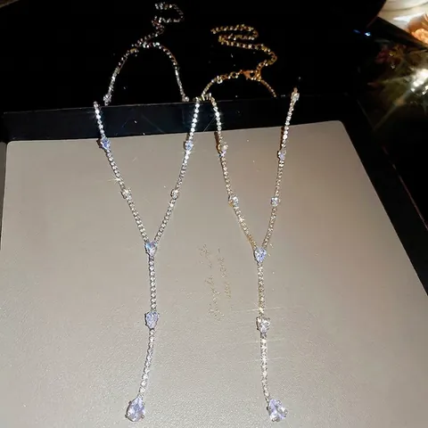 Y-Vormige Kwastjes Ketting Voor Dames Legering Waterdruppel Peer Zirkoon Strass Lange Sleutelbeen Ketting Elegante Partij Sieraden