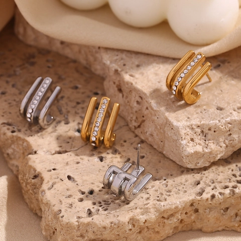 Minimalistische Triple Layer J-Form Ohrstecker Aus Edelstahl Für Damen Mode Geometrische Strass Eingelegte Ohr Schmuck Geschenk