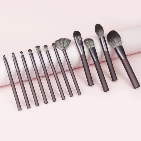 Soft Synthetic Fiber Makeup Brushes Powder Eyeshadow Foundation Blending Tools Coffee Plastic Handle Aluminum Tube