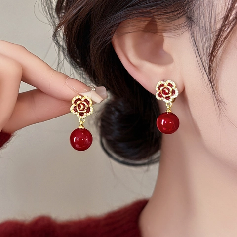 Rode Roos Bloem Hanger Oorbellen Met Zilveren Oorsteker Legering Emaille Zirkonia Vintage Sieraden Voor Vrouwen