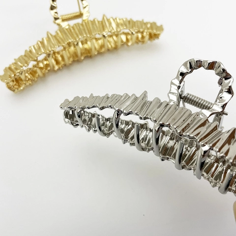 Irreguläre Plissierte Metall Haarkralle Große Strukturierte Legierung Haarklammer Mode Haaraccessoires Für Damen Gold Silber