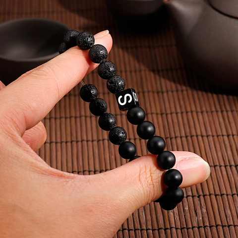 Bracelet Perles Pierre De Lave Et Agate Charme Lettre Initiale Acier Inoxydable Bijou Unisexe Minimaliste