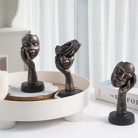 Sculpture de Visage Abstrait en Résine Rétro Nordique Le Silence Est d'Or Ornement Moderne Minimaliste Bureau Salon Entrée Statue Créative Décor Cadeau