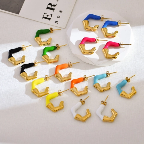Unregelmäßige C-Förmige Creolen Gold Plattiert Edelstahl Bunte Emaille Geometrische Tropföl Schmuck Für Frauen Modern Chic
