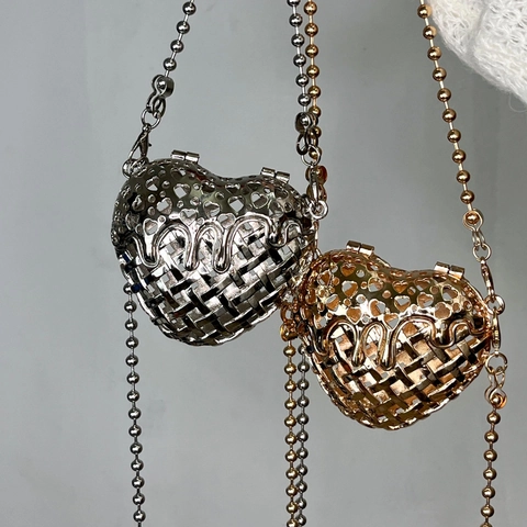 Heart Shaped Metal Hollow Out Crossbody Bag Ball Chain Strap Elegant Evening Clutch Women