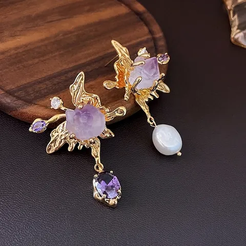 Asymmetrische Schmetterling Ohrringe Lila Kristall Süßwasserperle Zirkon Kupfer 925 Sterling Silber Ohrstecker