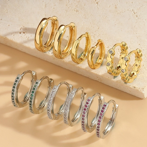 Orecchini a Cerchio in Rame Vintage Con Zirconia per Donna Fibbia per Orecchio Circolare Geometrica Gioielli Alla Moda
