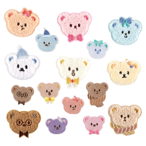 Toppe Ricamate In Ciniglia Orso Cartone Animato Applique Decorative Autoadesive Per Vestiti Borse Cappelli DIY