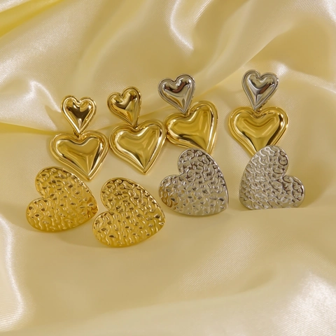 Orecchini A Cuore Acciaio Inossidabile Placcato Oro 14K Texture Martellata Doppio Cuore Pendenti Gioielli Di Tendenza Donna