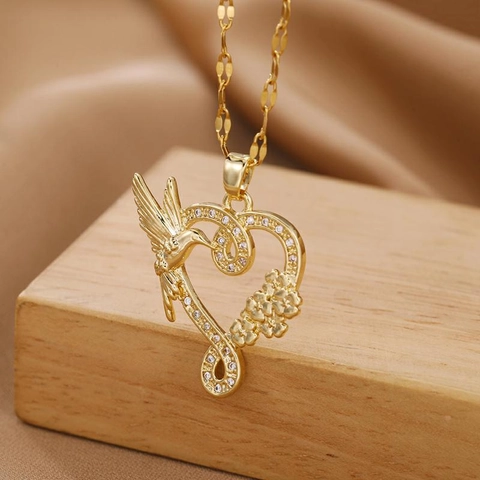 Collar Con Colgante De Corazón De Colibrí Chapado En Oro Cadena De Acero De Titanio Cobre Circonita Joyas Para Mujer