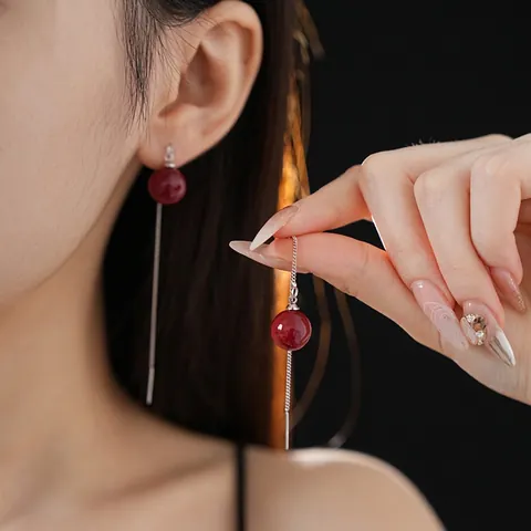 Rote Runde Kugel Lange Durchzieher Ohrringe Mit Silbernem Ohrstecker Kupfer Retro Eleganter Modeschmuck Damen