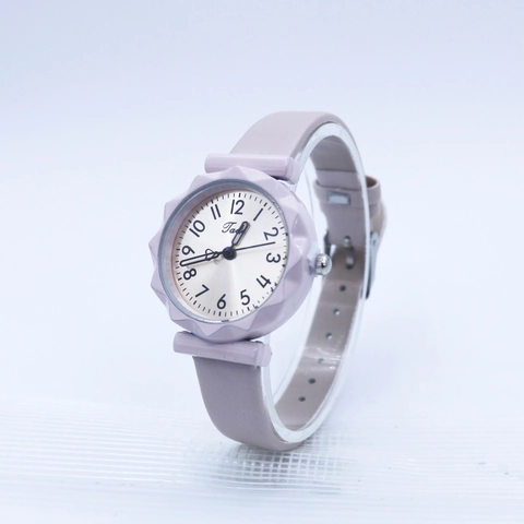 Women Quartz Watch With PU Leather Strap Candy Color Petal Case Arabic Numerals Minimalist Wristwatch For Students Girls
