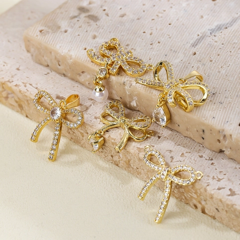 Pendente Fiocco In Zircone Micro Pavè Rame Placcato Oro 18K Charms Per Creazione Gioielli DIY Accessori Eleganti Da Donna