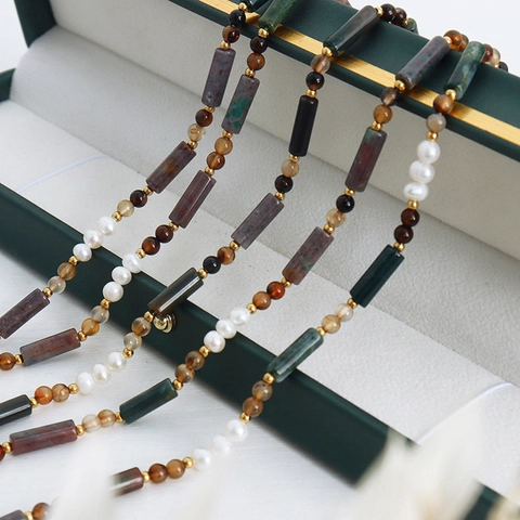 Handmade Natural Crystal Stone And Freshwater Pearl Titanium Steel Necklace Retro Clavicle Chain Jewelry For Women