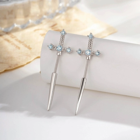 Pendiente De Cartílago Cruz Espada Acero Inoxidable Circón Azul Claro Piercing Joyería Estilo Punk Gótico Unisex