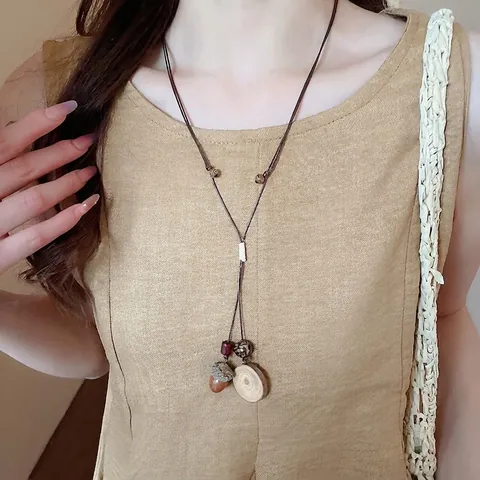 Retro Ethno Handgefertigte Anhänger Halskette Mit Holzperlen Und Wachsseil Eichel Pfirsich Design Morigirl Lange Pulloverkette