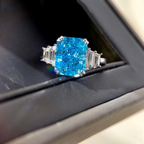 Three-Stone Cocktail Ring Copper Emerald Cut Cubic Zirconia Sparkling Luxury Party Statement Jewelry For Women