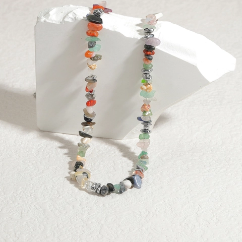 Collar de Piedra Triturada Multicolor para Mujer Hombre Minimalista de Acero Inoxidable Hecho a Mano Cuentas Irregulares Gargantilla Joyería