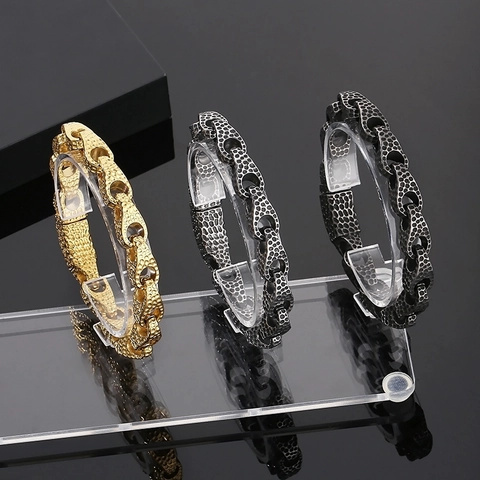 Bracciale A Catena Da Uomo In Acciaio Al Titanio Placcato Oro 18K Trama Martellata Stile Punk Industriale Geometrico Vintage