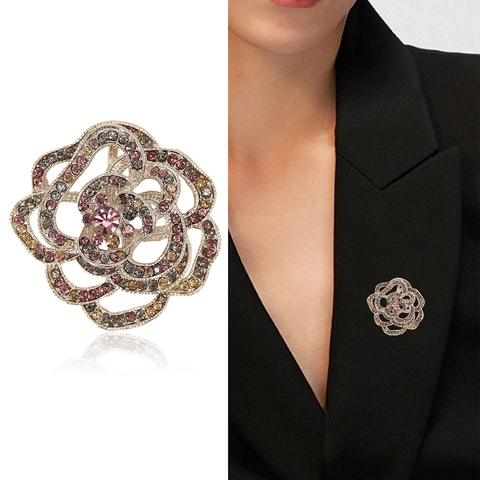 Broche Fleur en Alliage de Luxe avec Strass pour Femmes Corsage de Costume Haut de Gamme Épingle de Pull Accessoire Mode
