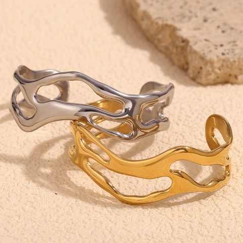 Hollow Wave Cuff Bracelet 18K Gold Plated Stainless Steel Irregular Liquid Metal Exaggerated Statement Jewelry For Women