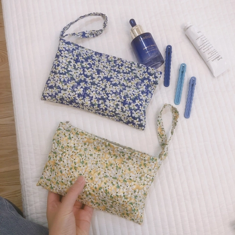 Floral Print Cotton Canvas Pouch Cosmetic Bag Zipper Closure Wrist Strap Handheld Organizer For Women